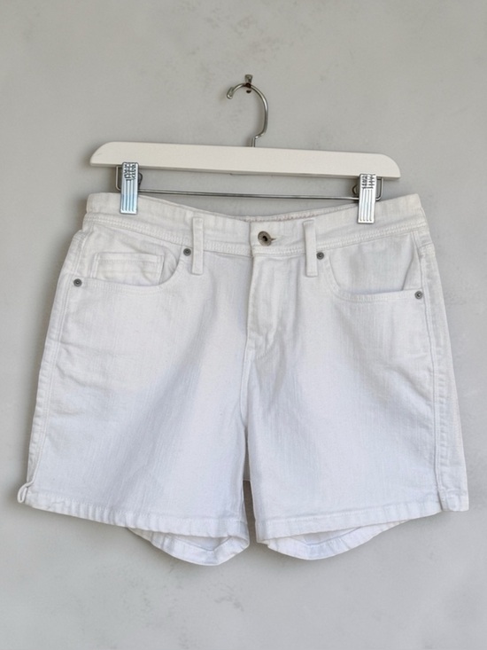 Levi's Pants - Levi's Mid Rise Boyfriend Stretch Denim Shorts Soft White Size 4